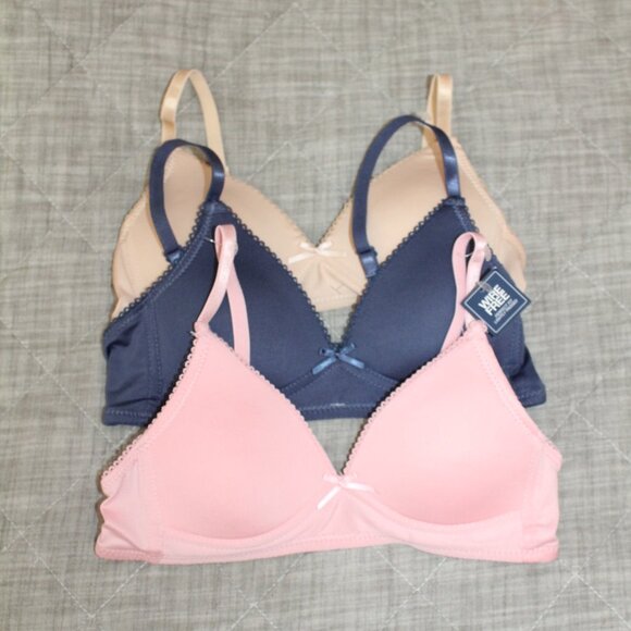 LALA Size 30A Wire Free Lightly Padded Bra Lot of 3 - Picture 1 of 4
